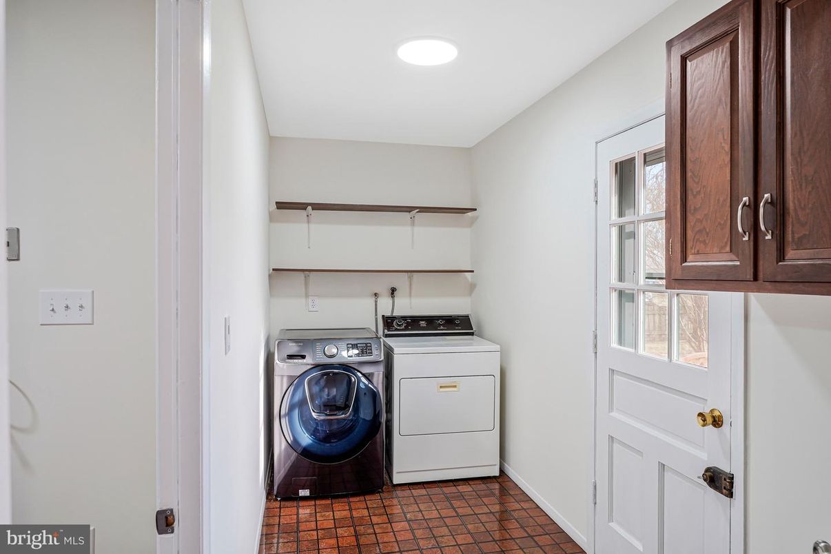Interior, Recessed Lighting, Washer
