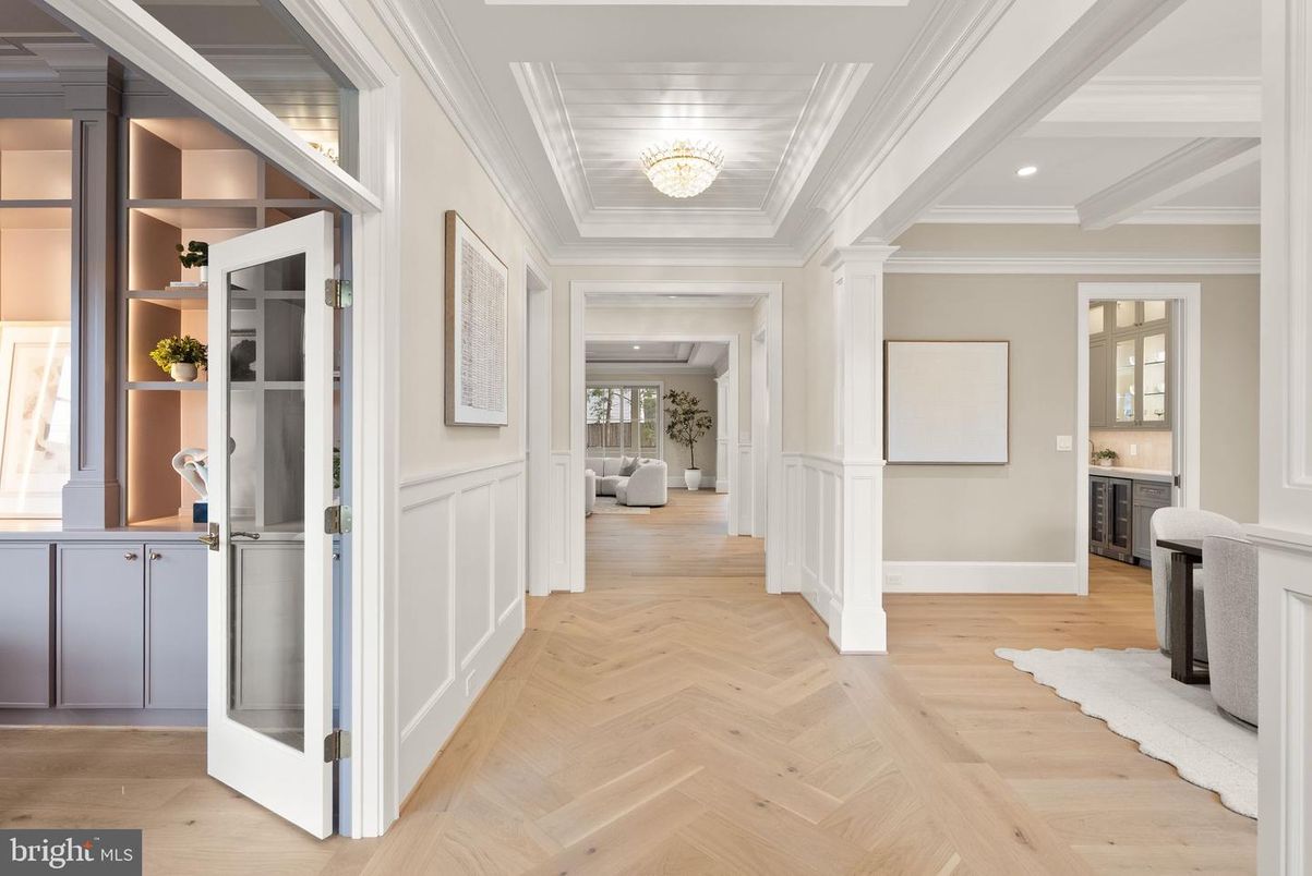 Chandelier, Interior, Recessed Lighting, Wood Texture Flooring