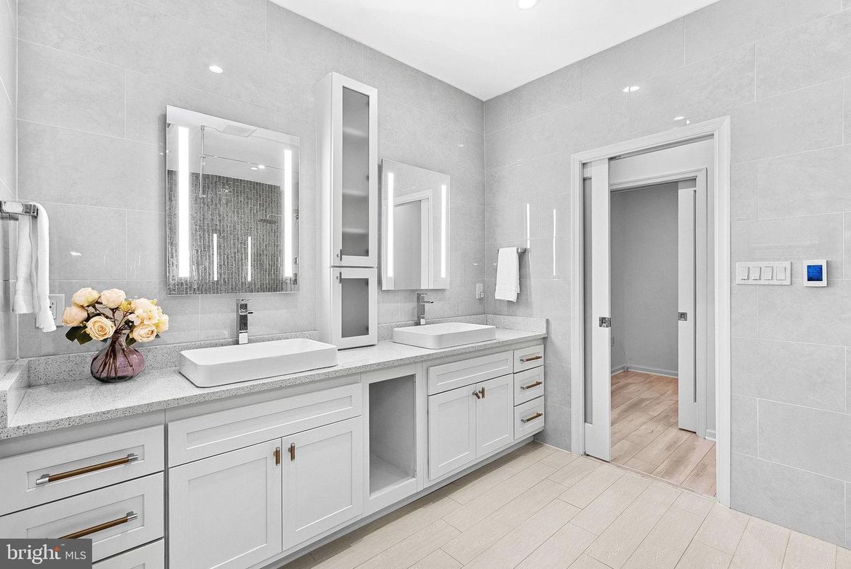 Bathroom, Dual Sink Vanities, Interior, Recessed Lighting, Wood Texture Flooring