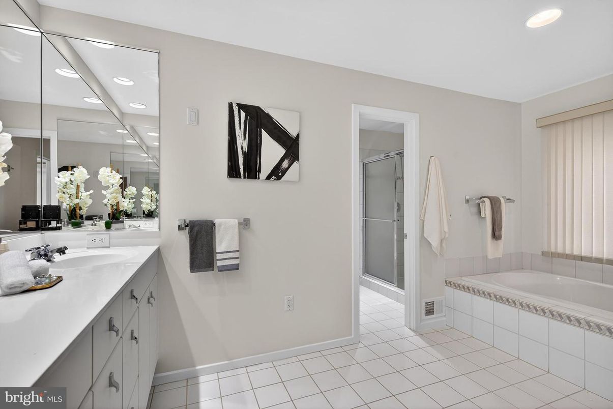 Bathroom, Dual Sink Vanities, Glass Shower, Interior, Recessed Lighting
