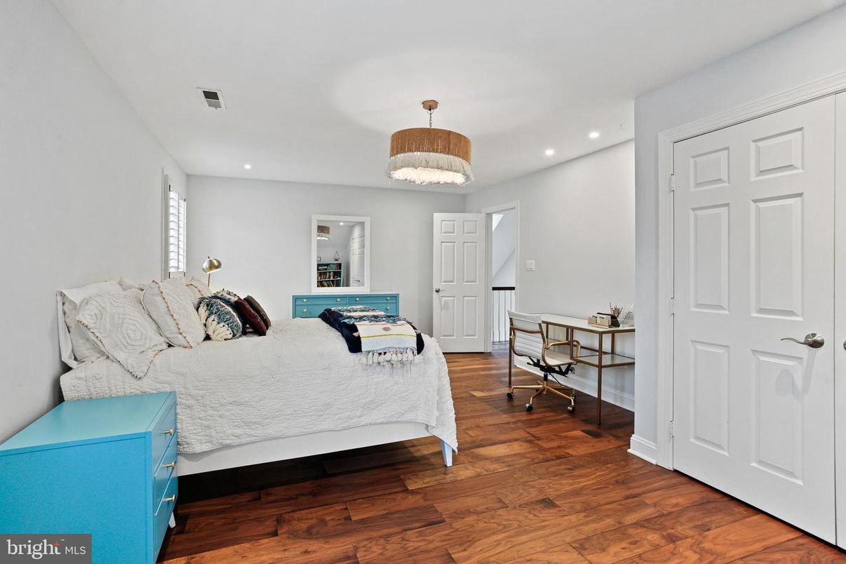 Bedroom, Chandelier, Interior, Recessed Lighting, Wood Texture Flooring