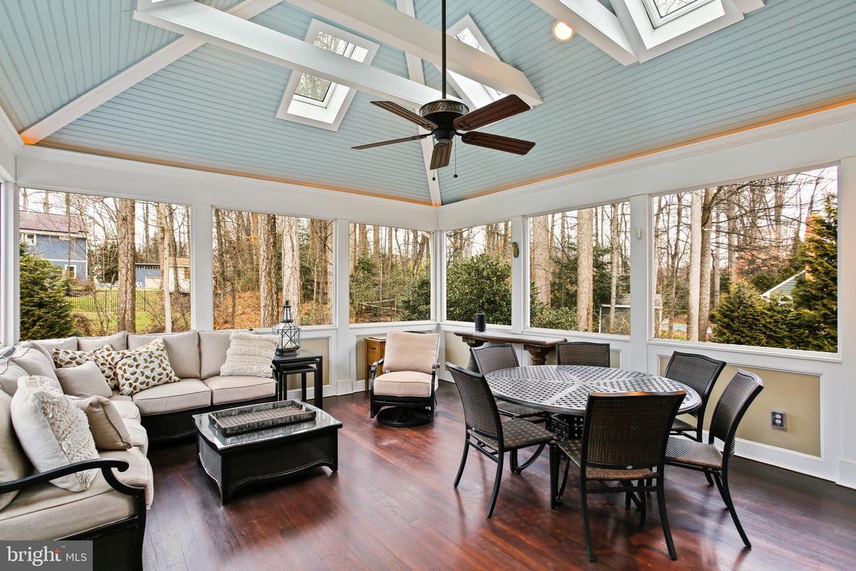 Dining room, Interior, Living room, Sun Room, Wood Texture Flooring