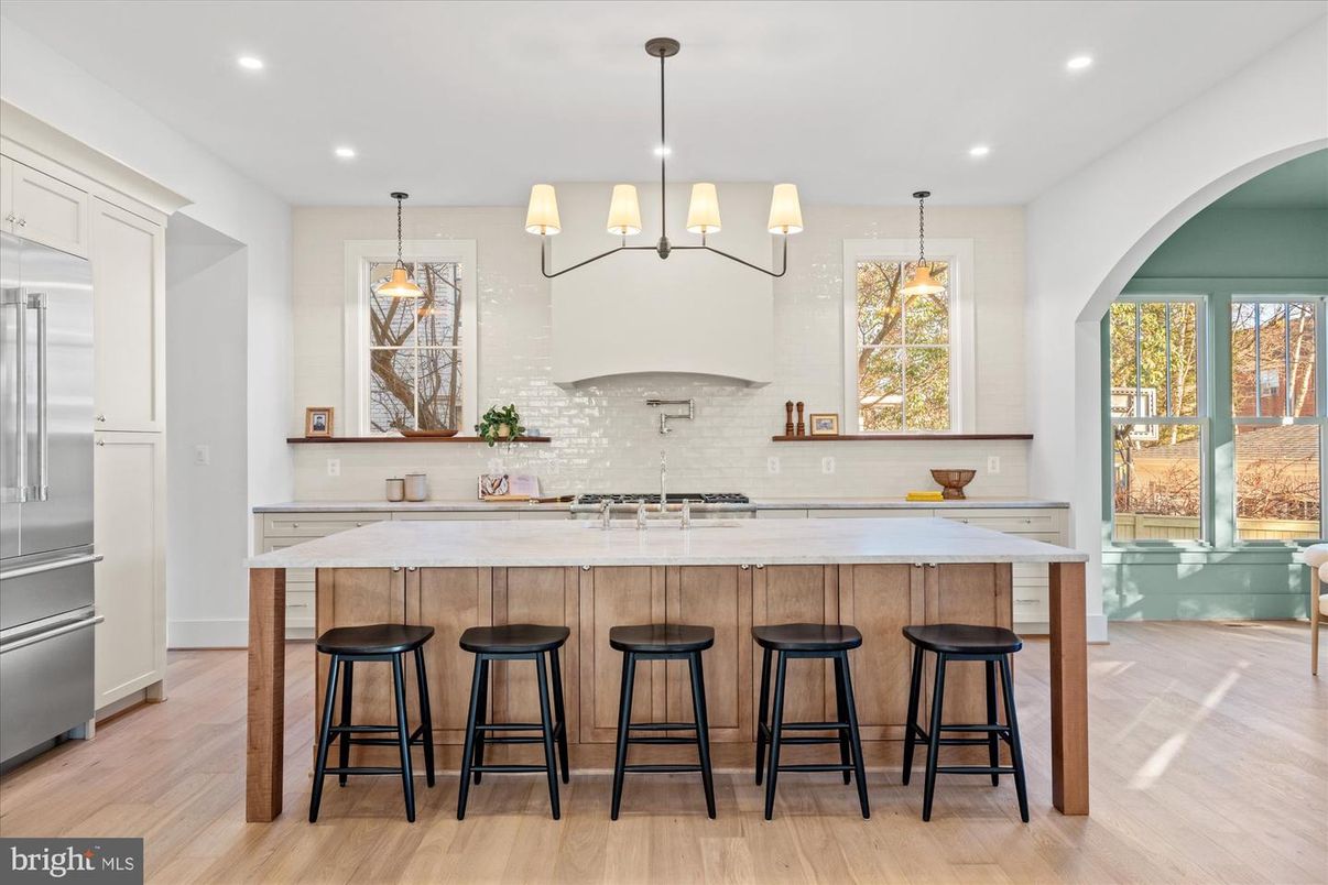 Interior, Kitchen, Pendant Lights, Recessed Lighting, Wood Texture Flooring