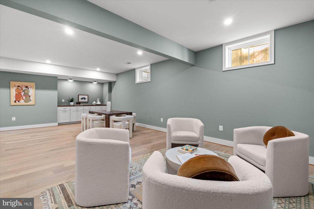 Dining room, Interior, Living room, Recessed Lighting, Wood Texture Flooring