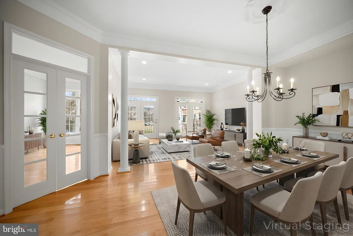 Chandelier, Dining room, Interior, Living room, Recessed Lighting, Wood Texture Flooring