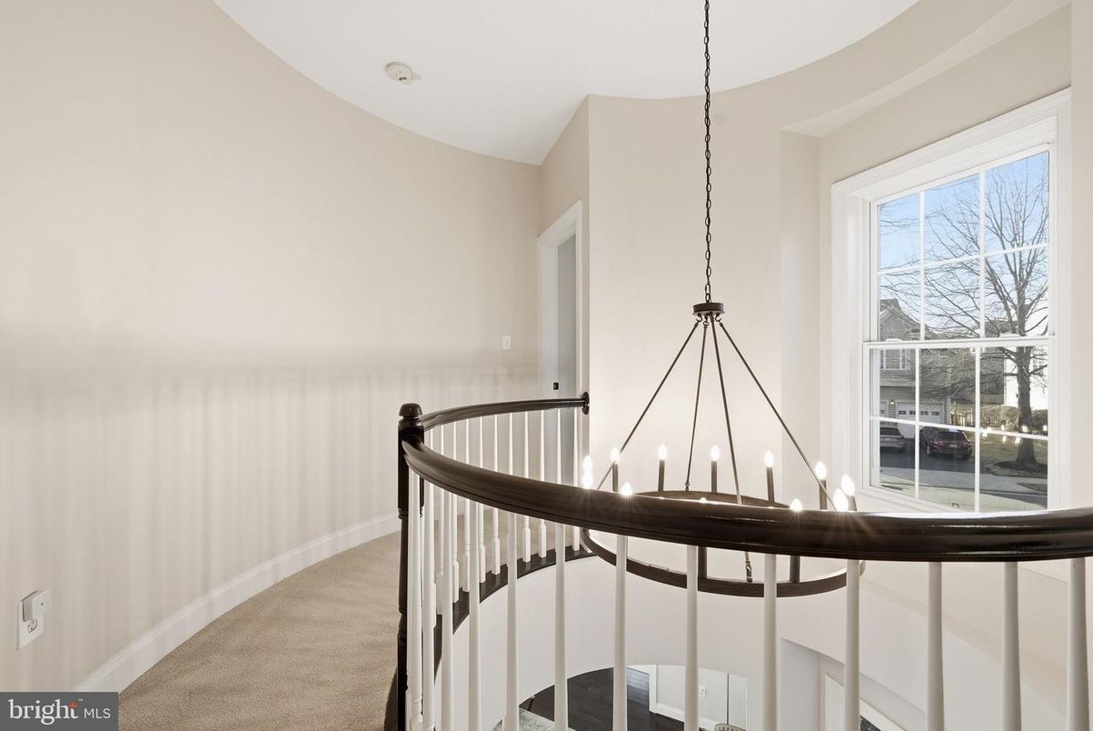Chandelier, Interior, Pendant Lights