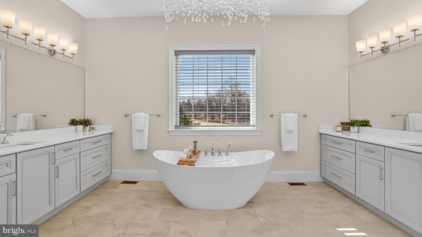 Bathroom, Dual Sink Vanities, Free Standing Baths, Interior