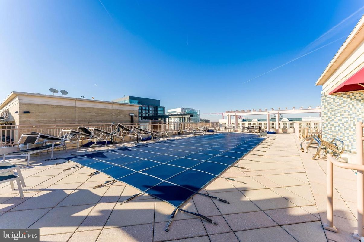 Exterior, Solar Panels