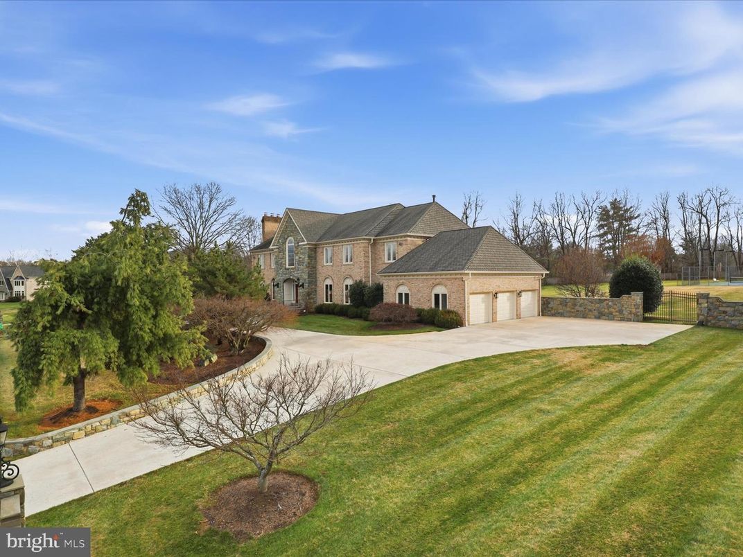 Attached, Backyard, Exterior, Facade, Brick Facade, French Provincial