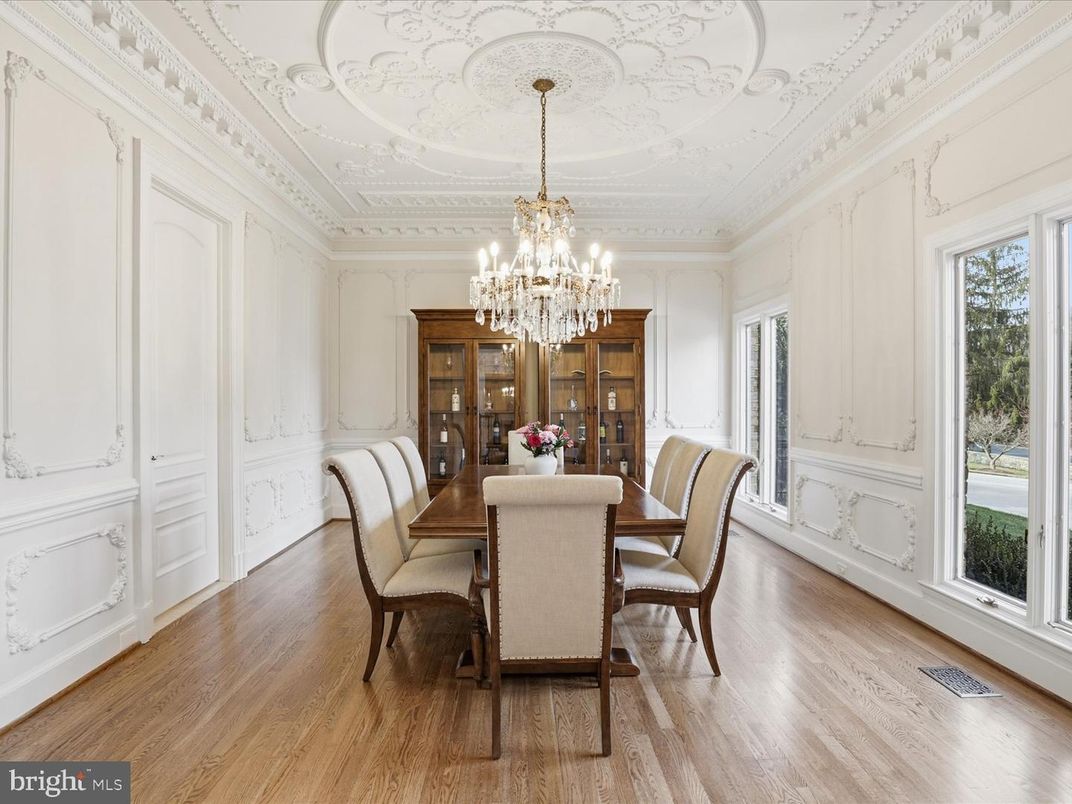 Chandelier, Dining room, Interior, Wood Texture Flooring