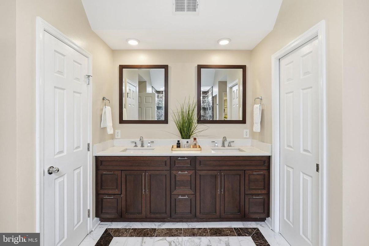 Bathroom, Dual Sink Vanities, Interior, Marble, Recessed Lighting