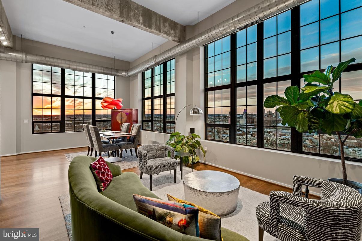 Dining room, Interior, Living room, Pendant Lights, Wood Texture Flooring