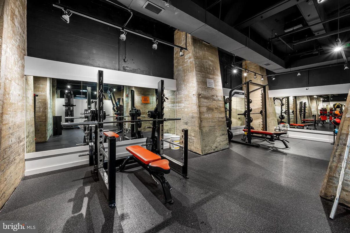 Fitness Equipment, Interior, Recessed Lighting, Stone Walls