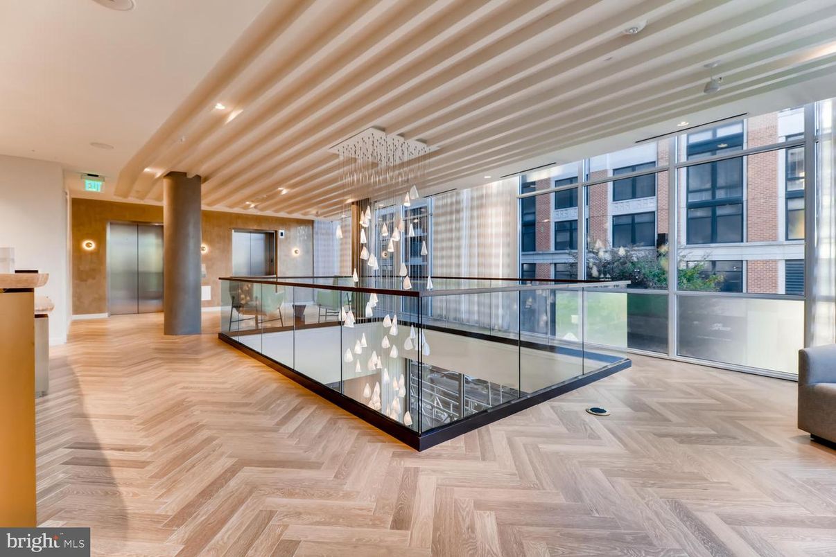 Interior, Pendant Lights, Recessed Lighting, Wood Texture Flooring