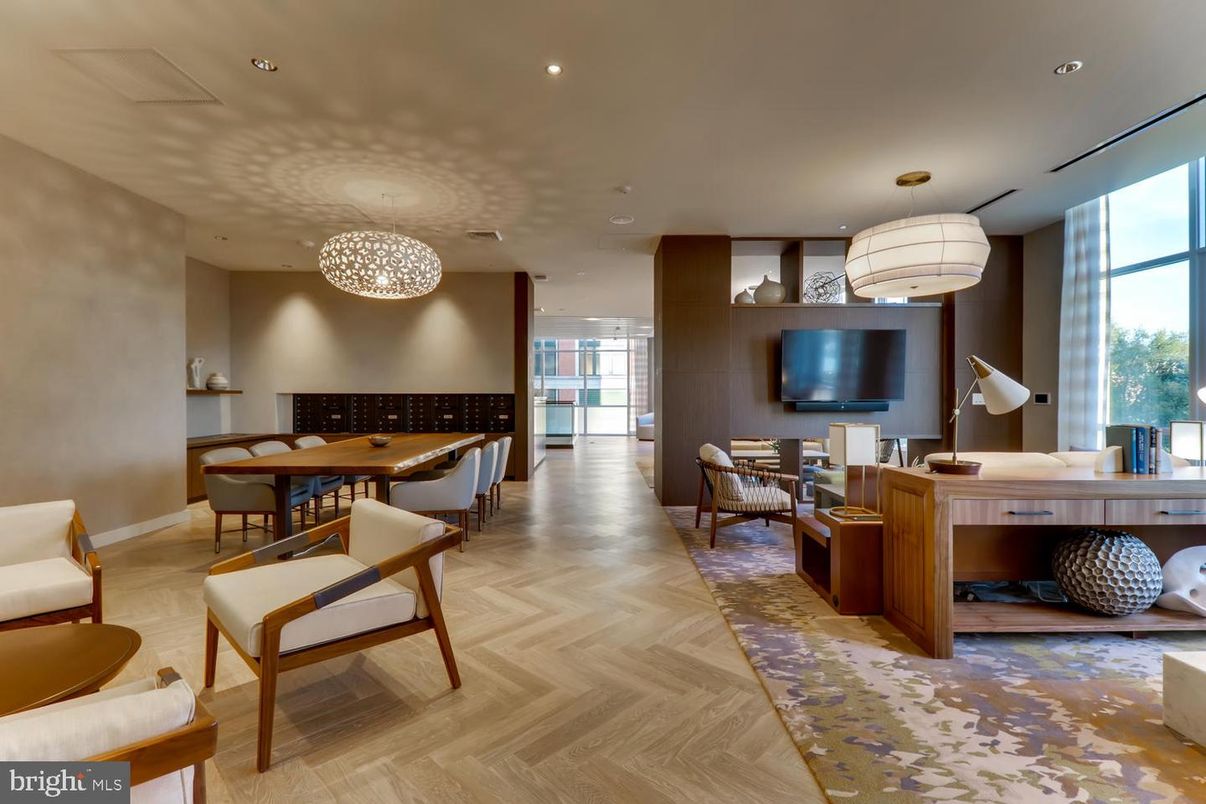 Dining room, Interior, Living room, Recessed Lighting, Wood Texture Flooring