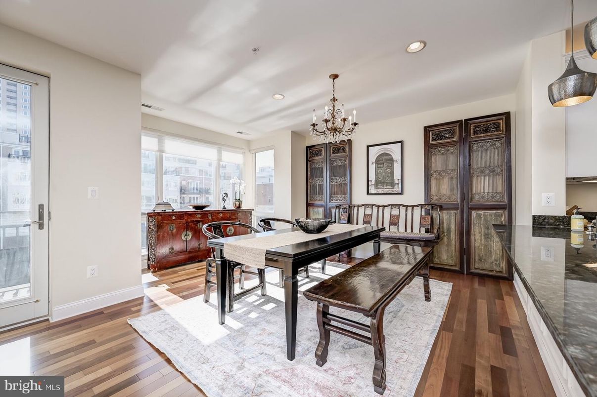 Chandelier, Dining room, Interior, Recessed Lighting, Wood Texture Flooring