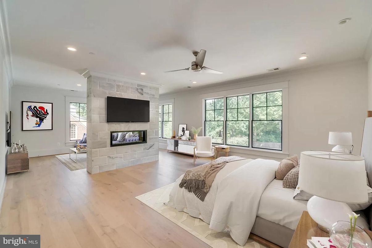Bedroom, Fireplace, Interior, Recessed Lighting, Wood Texture Flooring