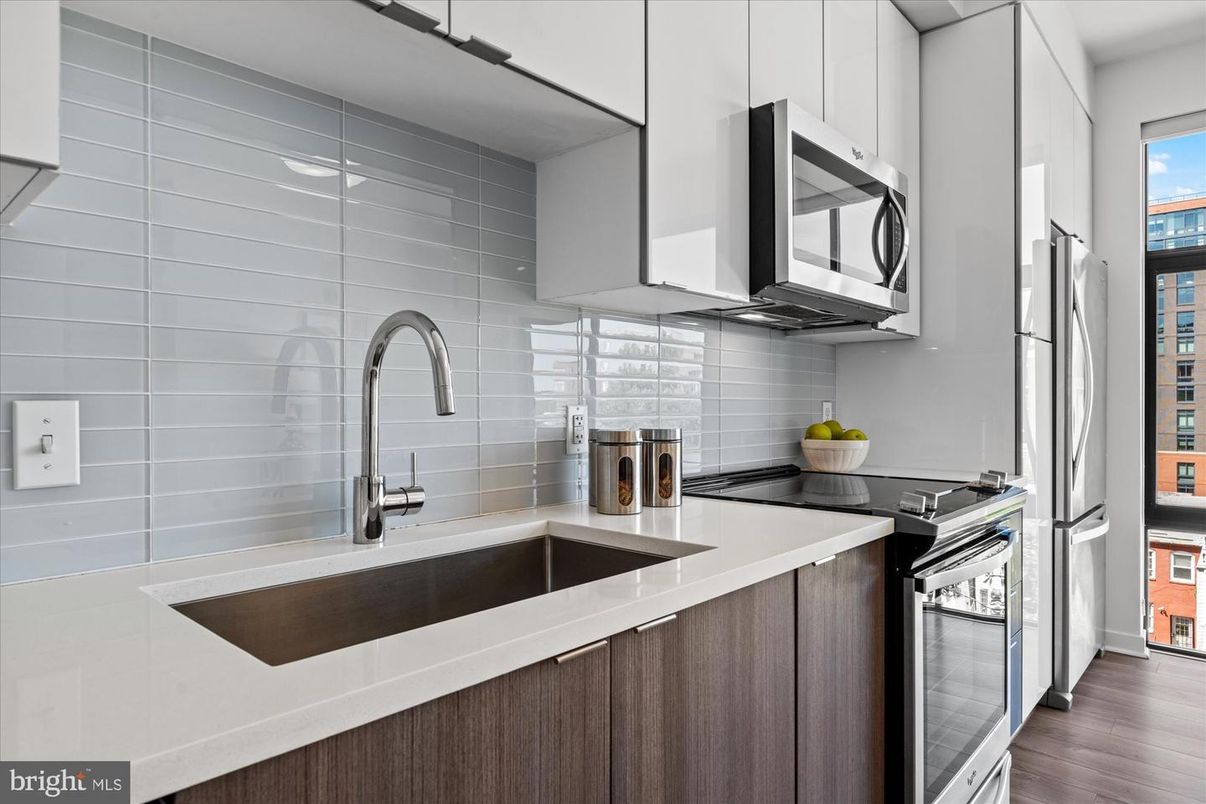 Interior, Kitchen, Stainless Steel Appliances, Wood Texture Flooring