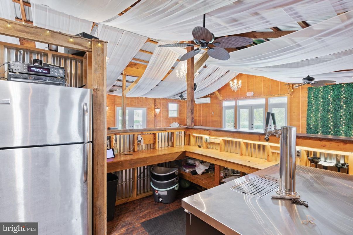 Interior, Kitchen, Wood Texture Flooring, Wooden Walls