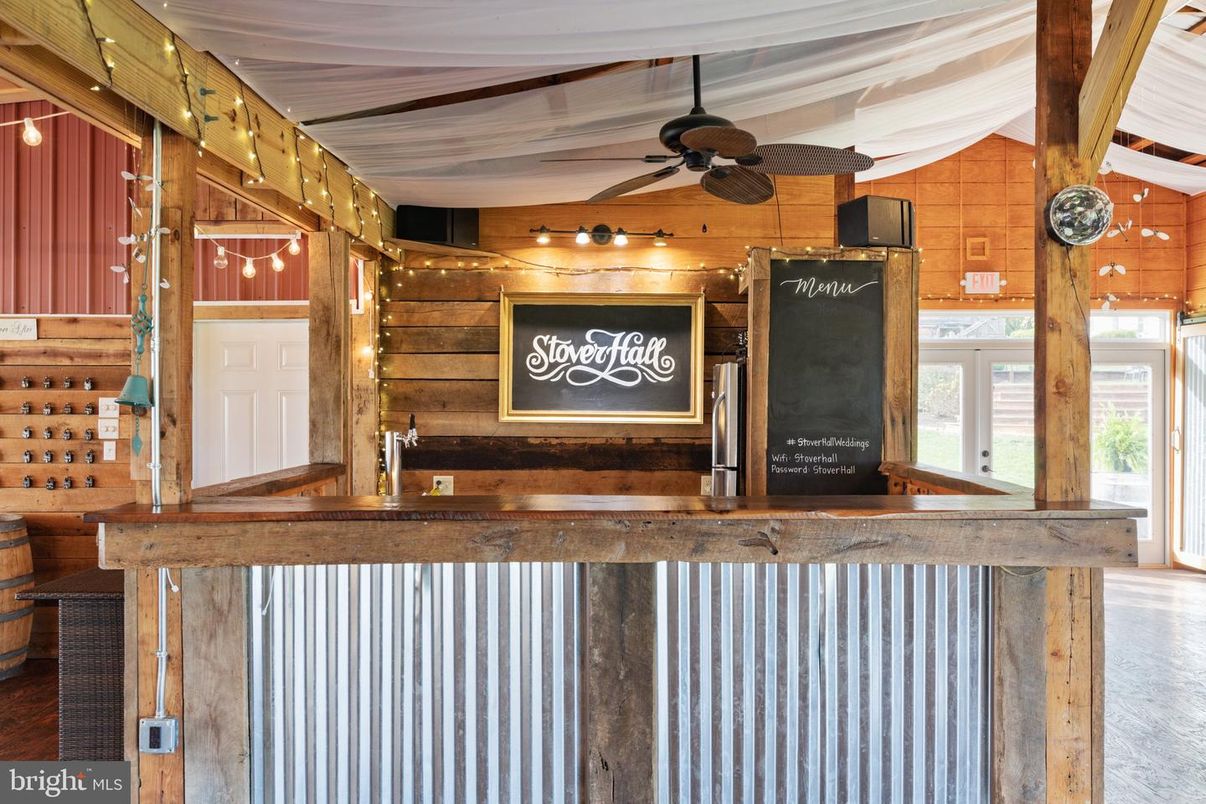 Interior, Wooden Walls