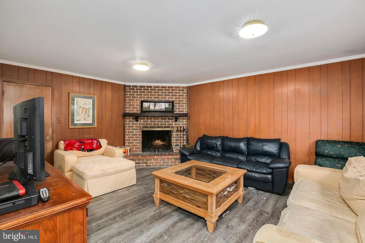 Fireplace, Interior, Living room, Stone Walls, Wood Texture Flooring, Wooden Walls