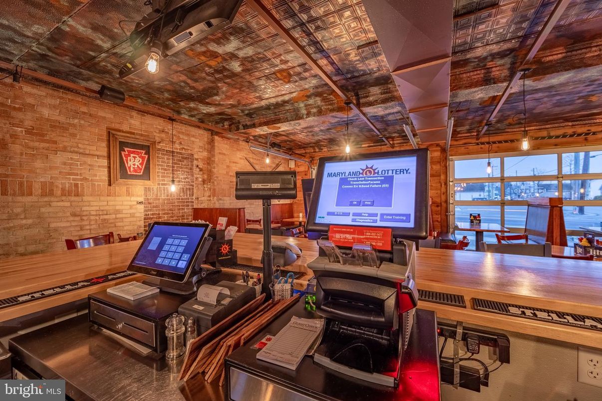 Interior, Pendant Lights, Stone Walls, Water, Wooden Walls