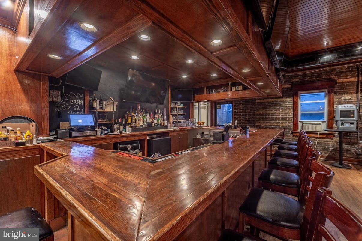 Interior, Recessed Lighting, Stone Walls, Wood Texture Flooring