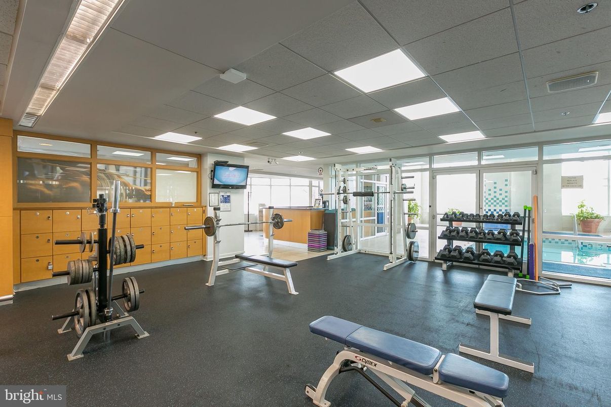Fitness Equipment, Interior, Recessed Lighting
