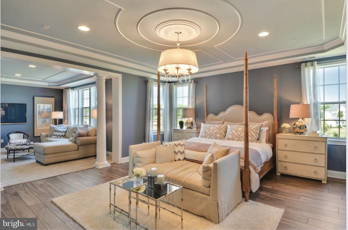 Bedroom, Chandelier, Interior, Living room, Recessed Lighting, Wood Texture Flooring