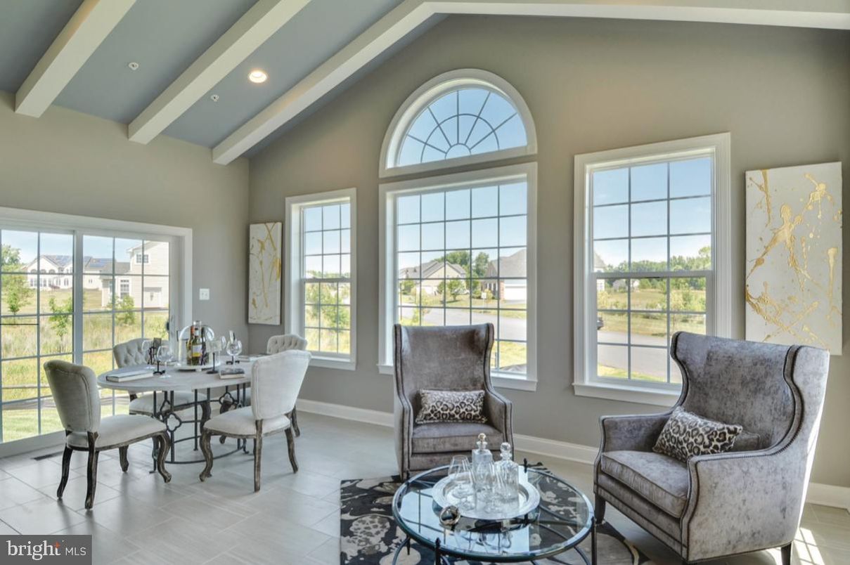 Dining room, Interior, Recessed Lighting