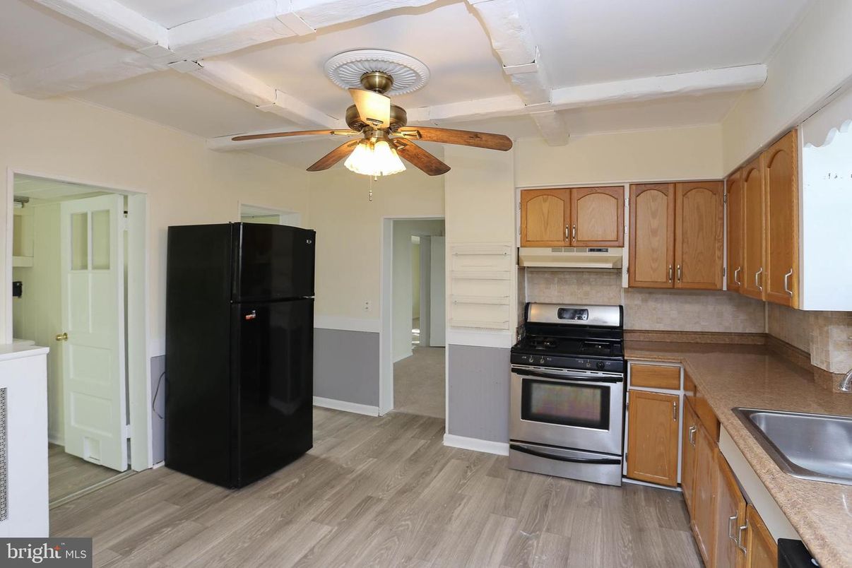 Interior, Kitchen, Wood Texture Flooring