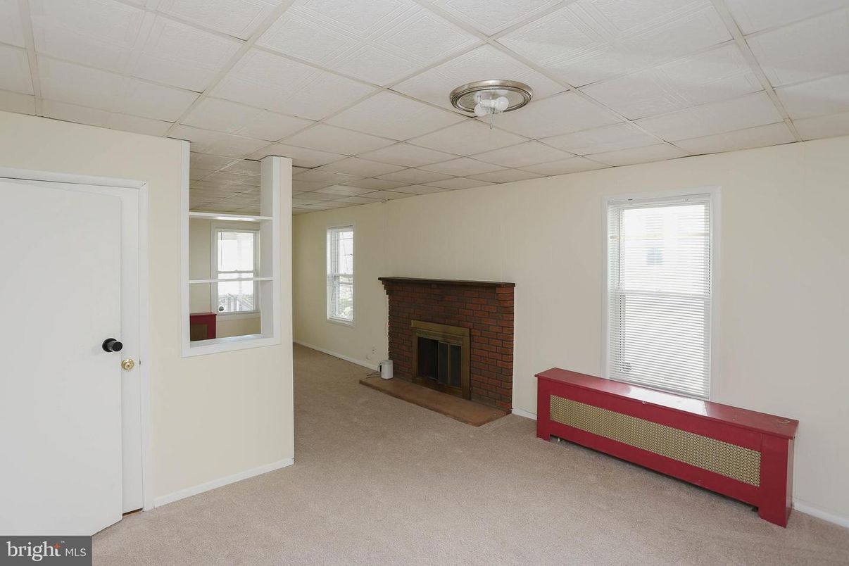 Empty room, Fireplace, Interior
