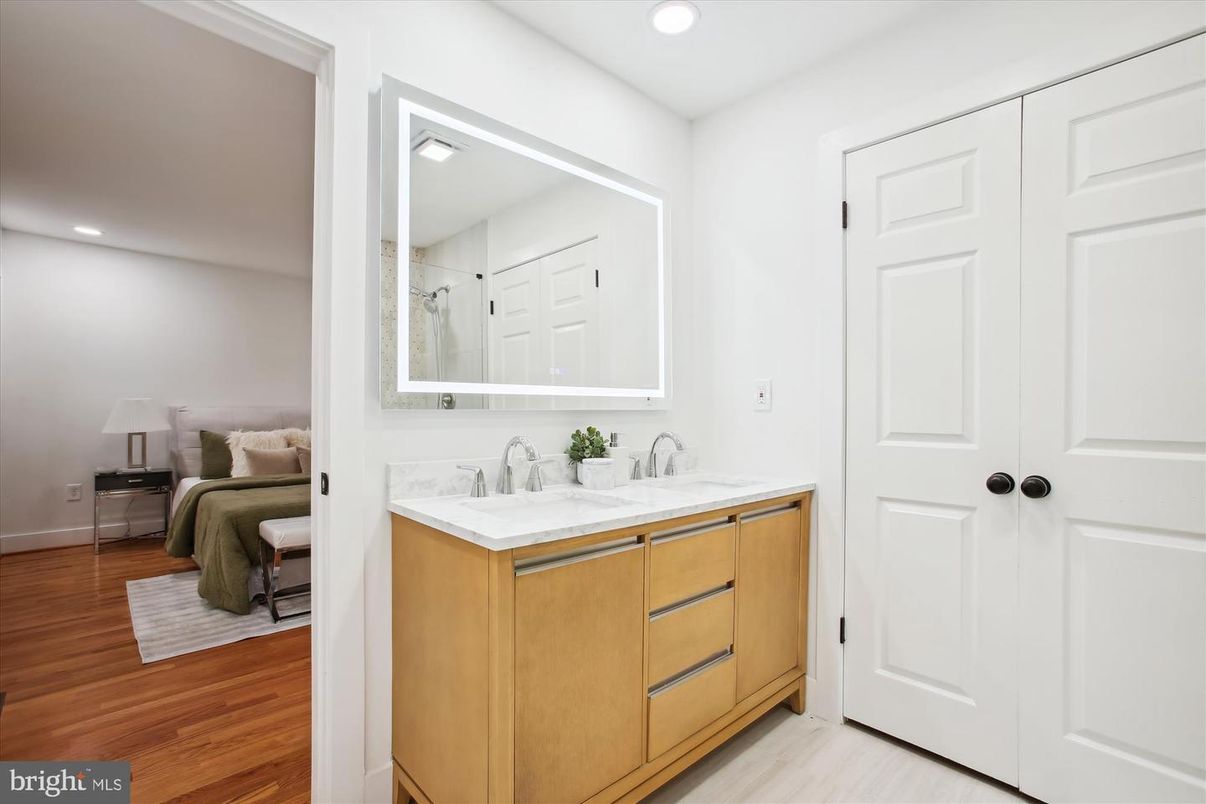 Bathroom, Bedroom, Dual Sink Vanities, Interior, Recessed Lighting, Wood Texture Flooring