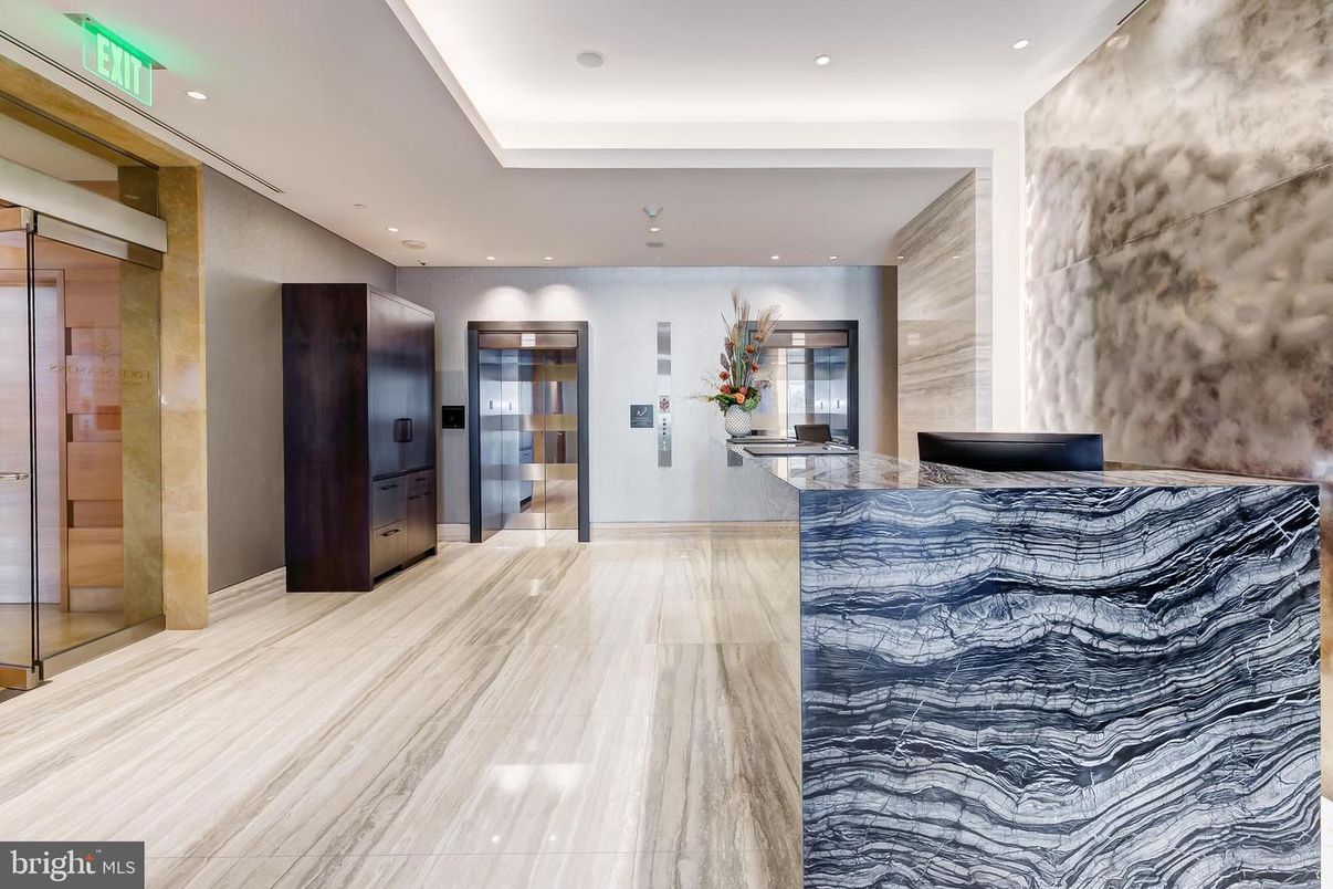 Elevator, Interior, Recessed Lighting