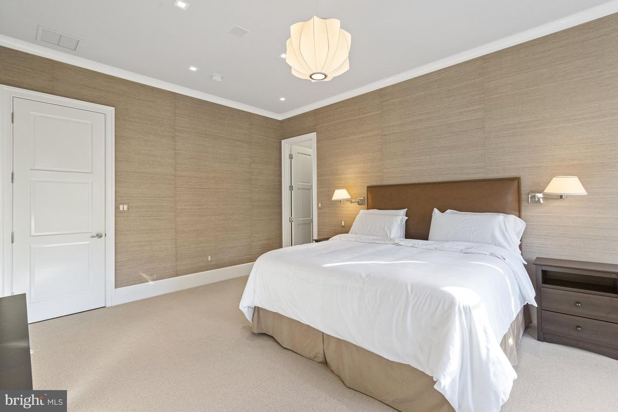 Bedroom, Interior, Pendant Lights, Recessed Lighting