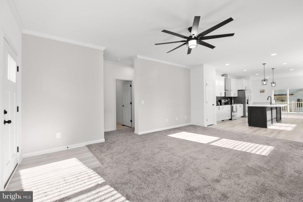 Empty room, Interior, Kitchen, Pendant Lights, Recessed Lighting