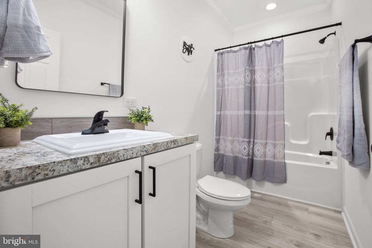 Bathroom, Interior, Recessed Lighting, Wood Texture Flooring