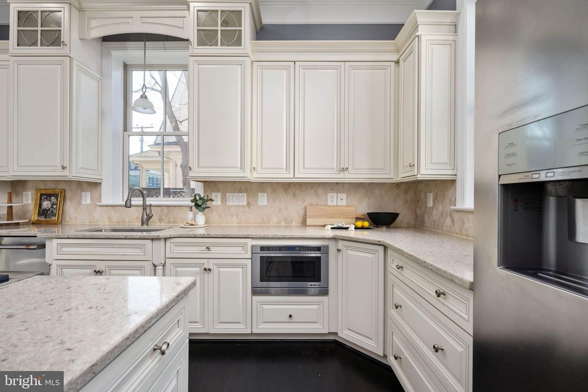 Interior, Kitchen, Pendant Lights