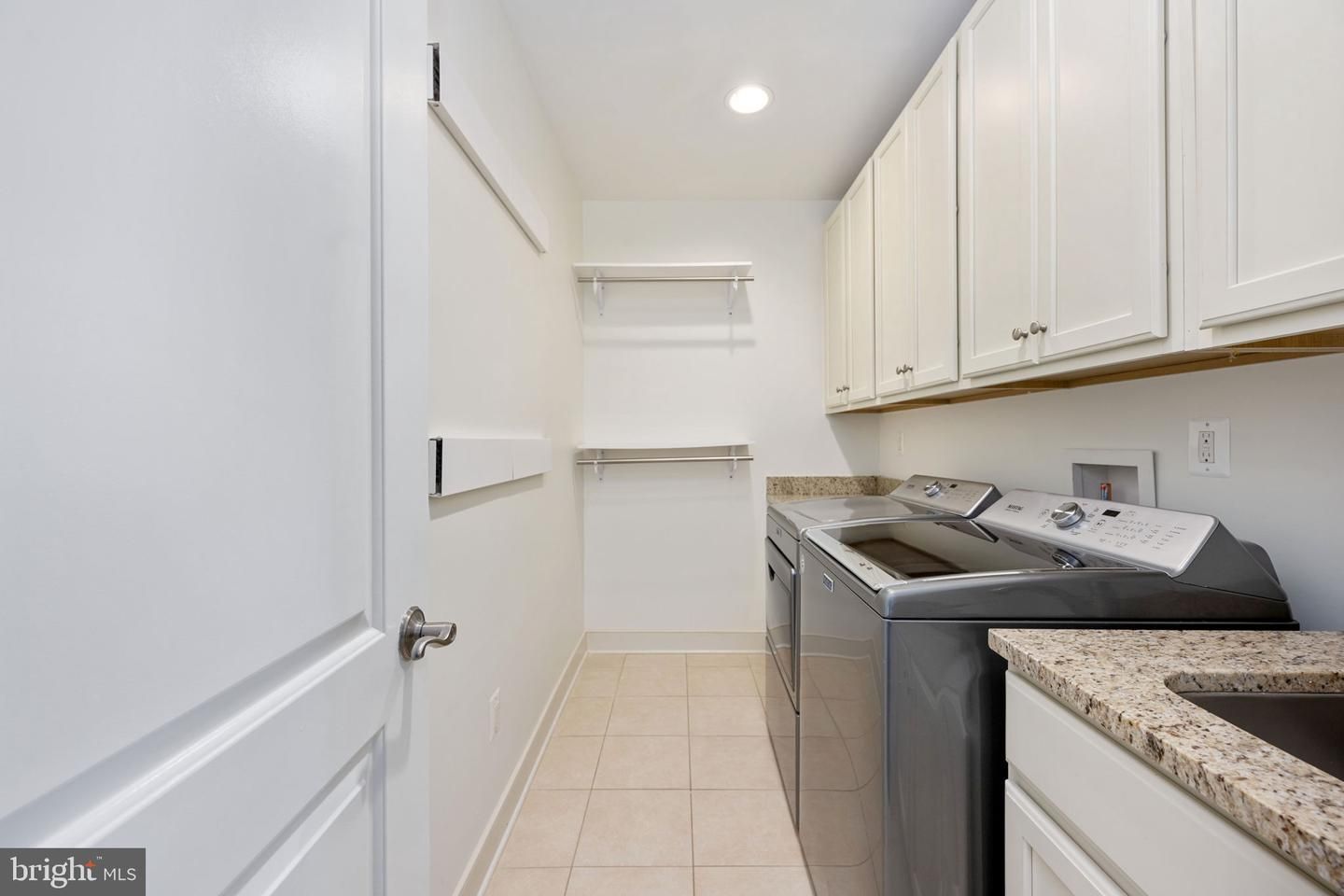 Interior, Recessed Lighting, Washer