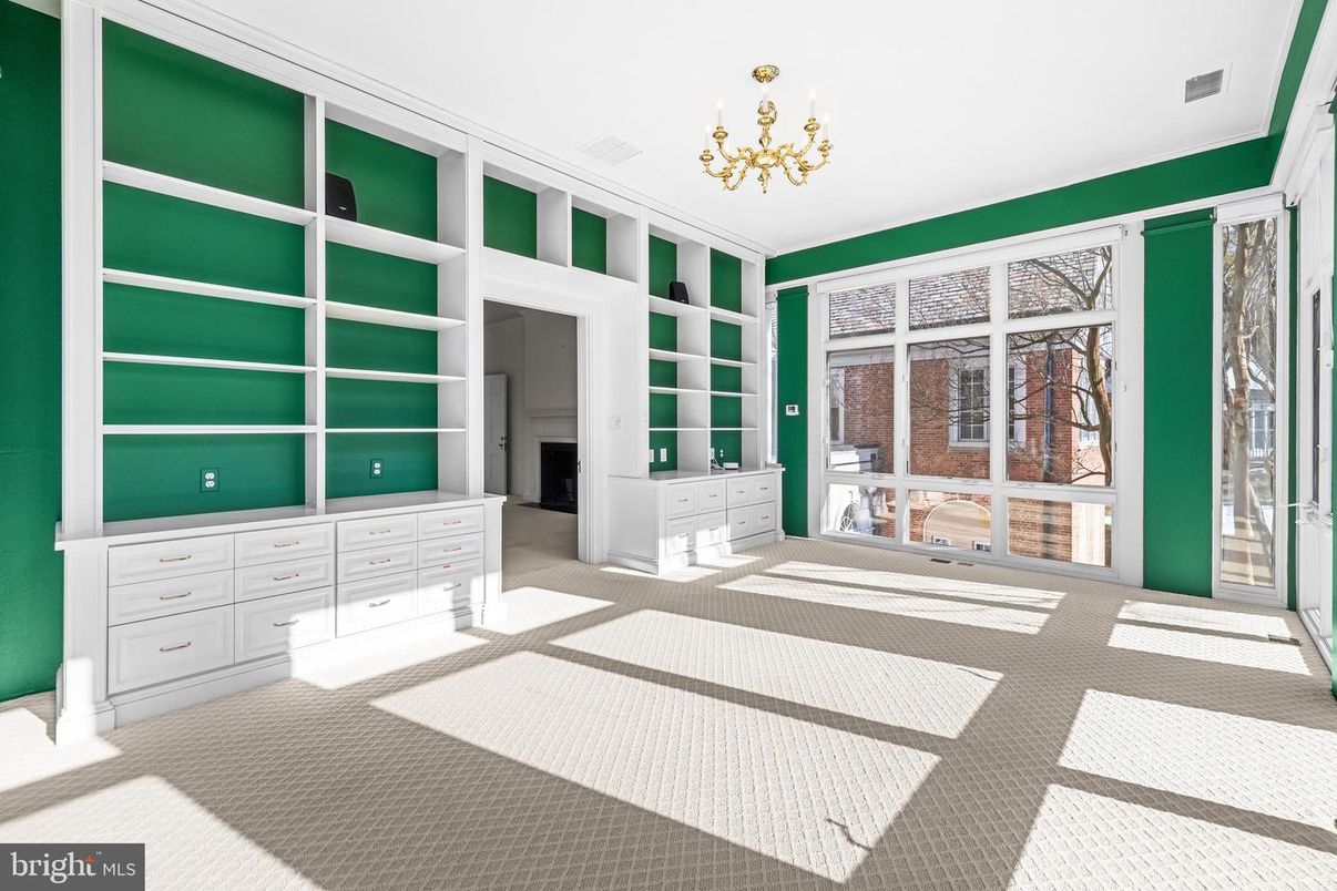 Chandelier, Empty room, Interior