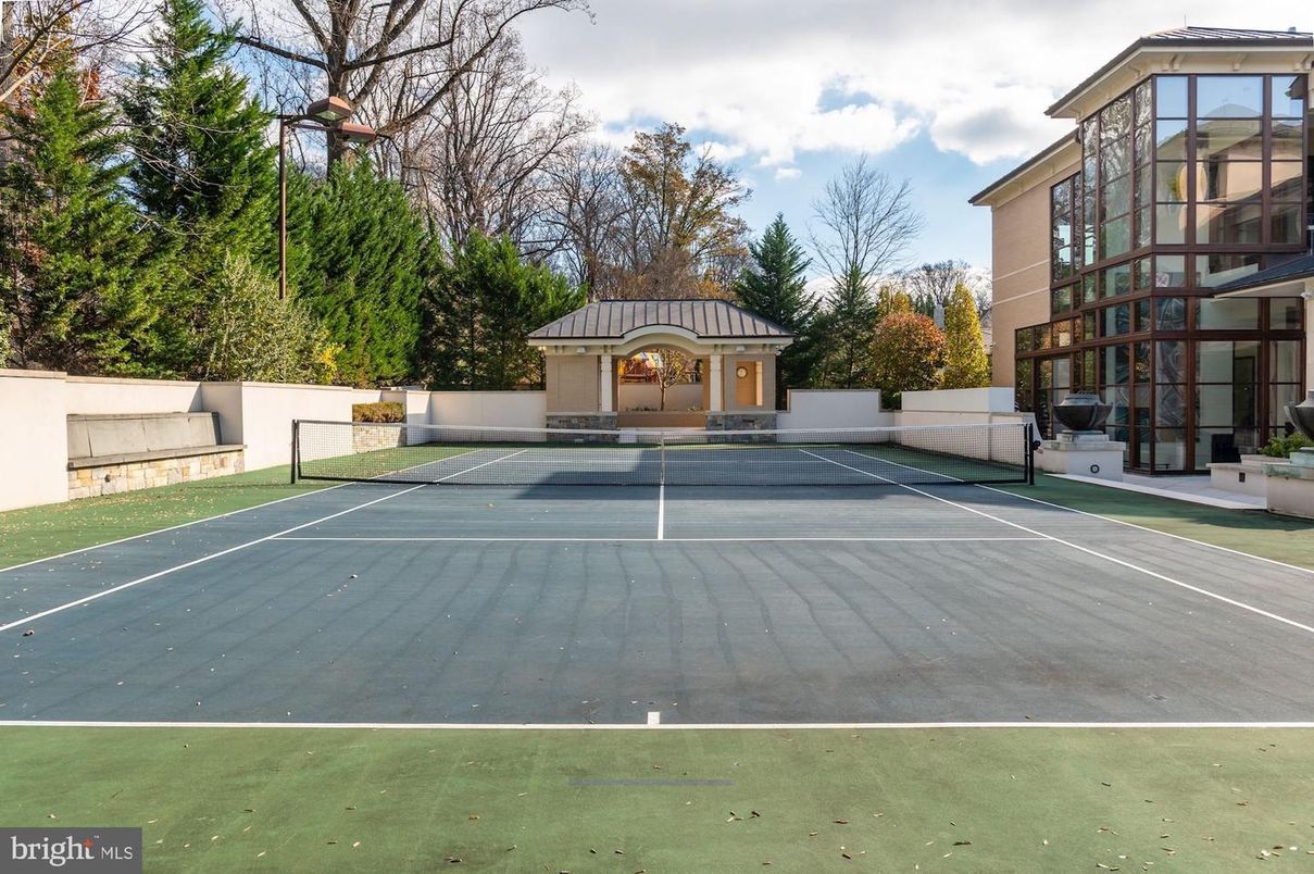 Exterior, Tennis Courts