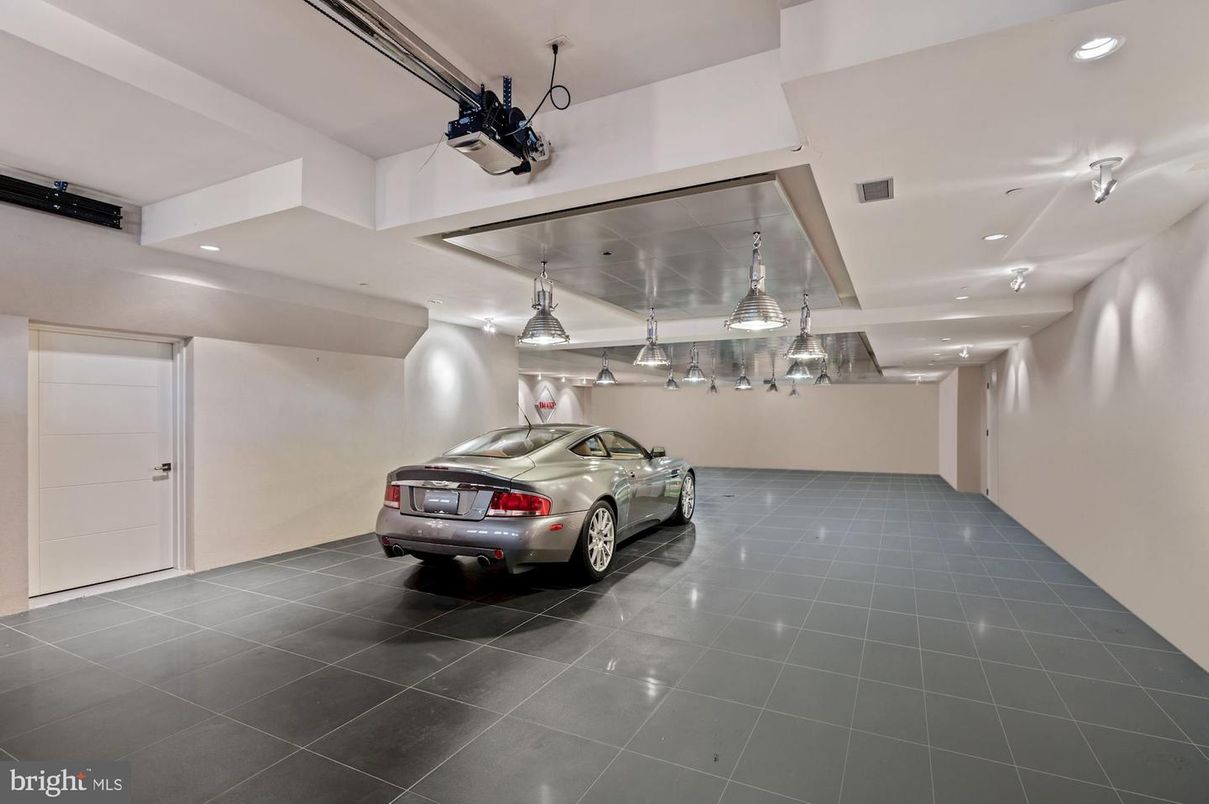 Garage, Interior, Recessed Lighting
