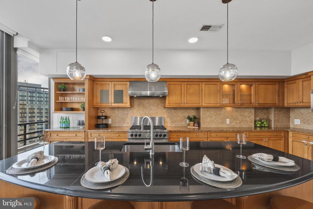 Interior, Kitchen, Pendant Lights, Recessed Lighting, Stainless Steel Appliances