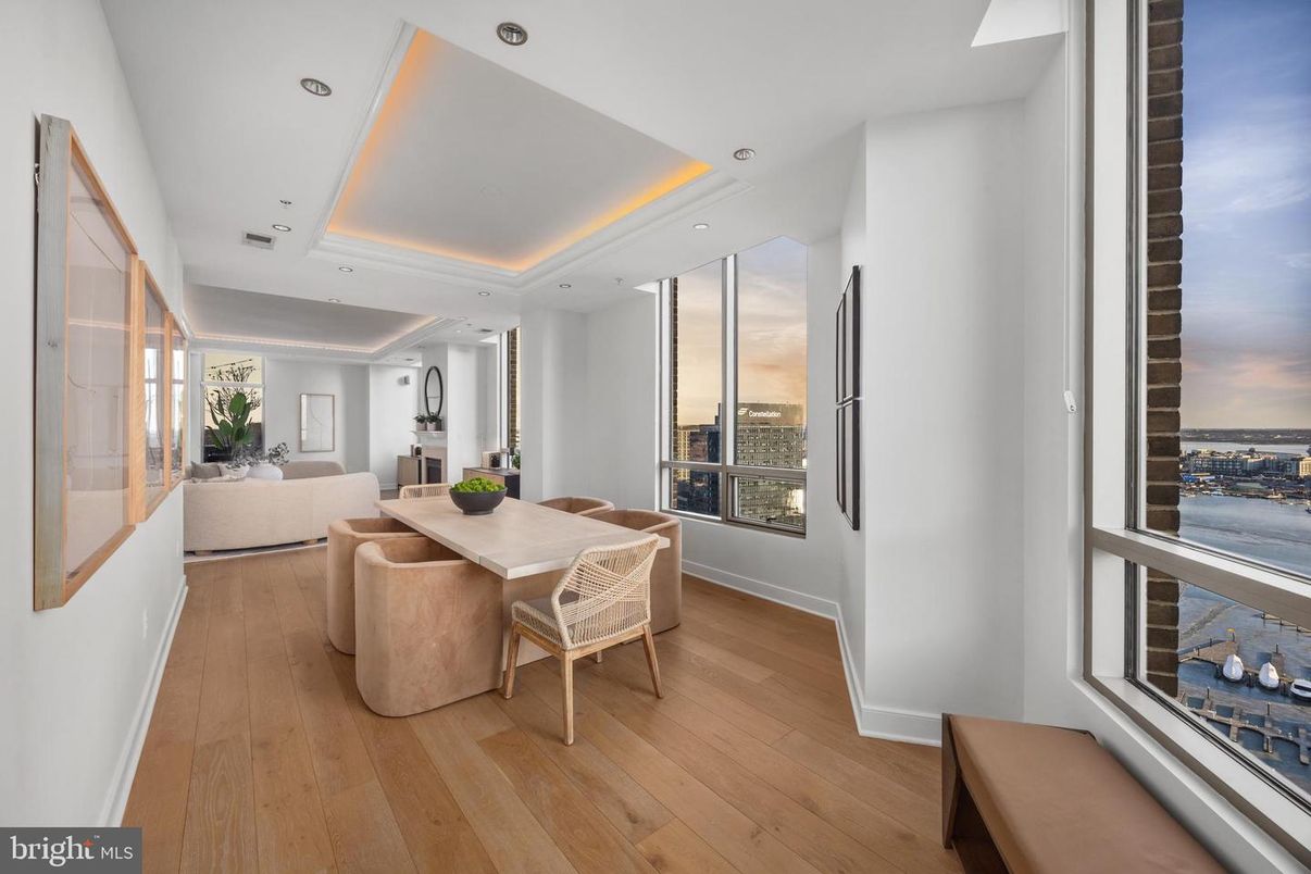 Dining room, Interior, Living room, Recessed Lighting, Water, Wood Texture Flooring