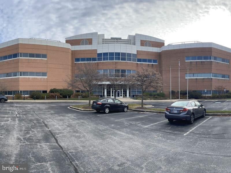 Exterior, Facade, Condo Building