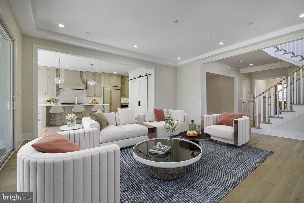 Interior, Kitchen, Living room, Pendant Lights, Recessed Lighting, Wood Texture Flooring