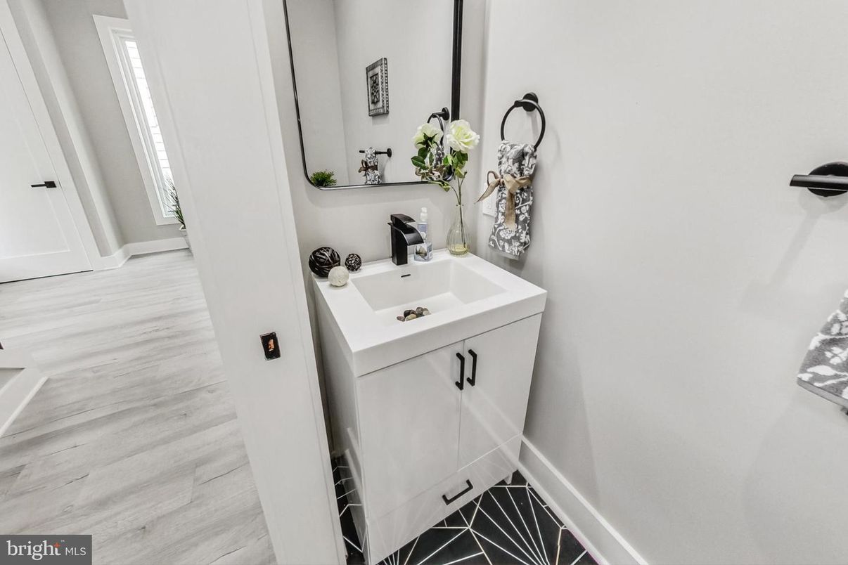 Bathroom, Interior, Wood Texture Flooring