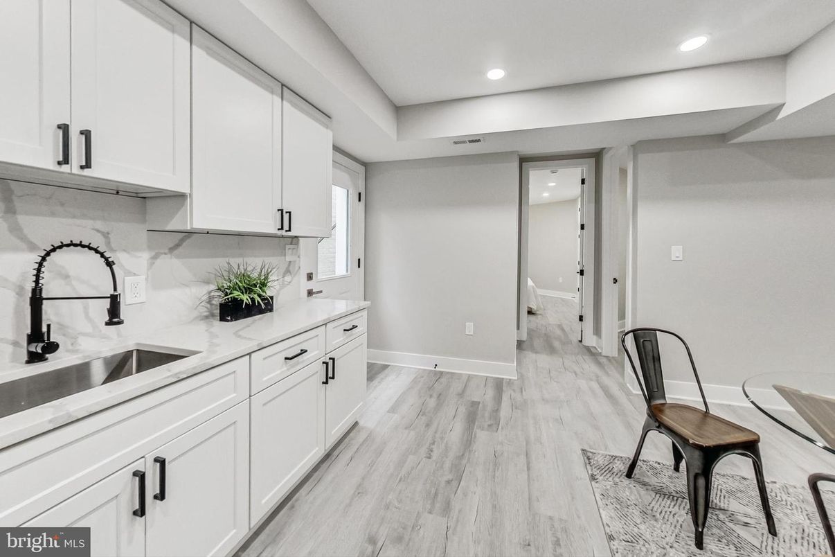 Interior, Kitchen, Recessed Lighting, Wood Texture Flooring