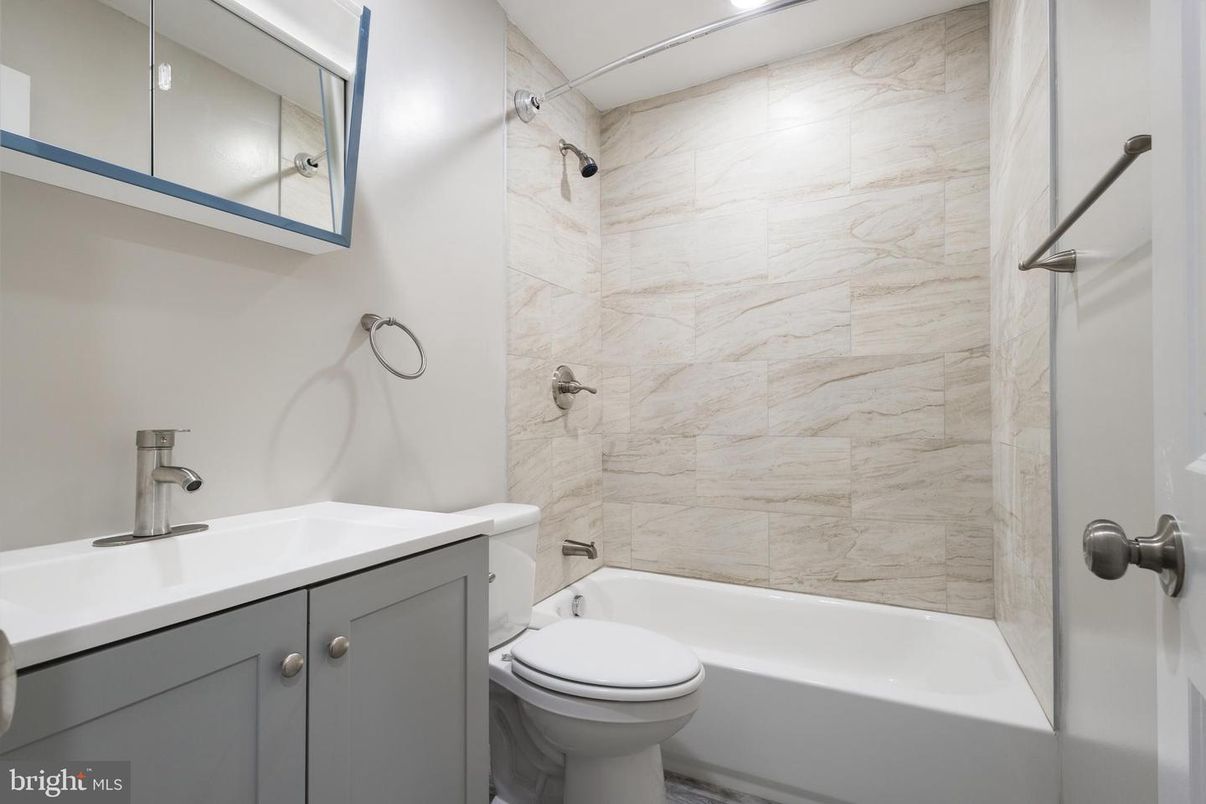 Bathroom, Interior, Marble Walls