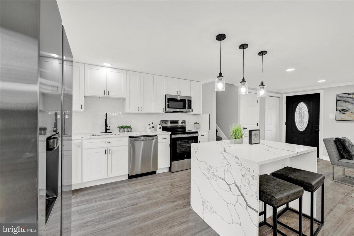 Interior, Kitchen, Pendant Lights, Recessed Lighting, Stainless Steel Appliances, Wood Texture Flooring